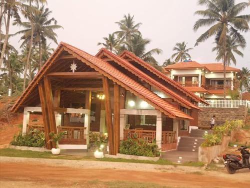 . Flower Hill Cottage