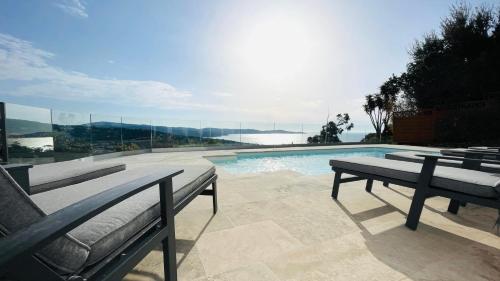 Villa CACHARELLE - Splendide vue Mer - Piscine privée – Cavalaire sur mer, ID