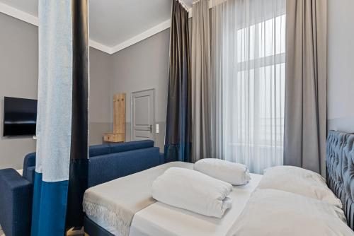 KH Opera Apartments - image 5