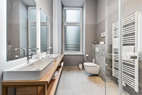 KH Opera Apartments - image 2