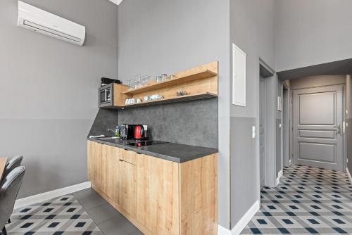 KH Opera Apartments - image 9