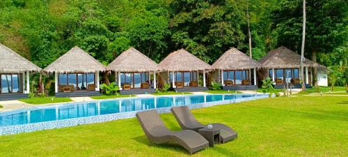 Bebeladan Beach Resort