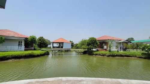 Crown Euro Inn Hotel and Resort in Baroipara