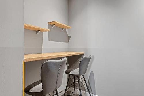 KH Opera Apartments - image 6