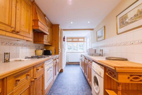 Holiday Home of the Month! Finchley, Sleeps 5, London (photo 5)