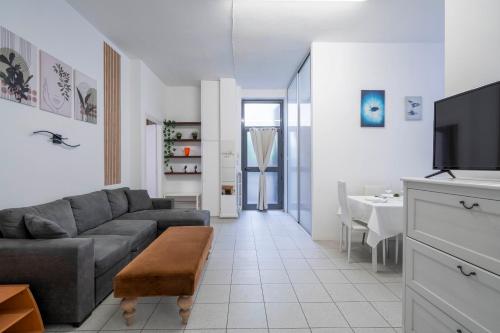 Duomo 10 min - Spacious Home in the Heart of Milan - Wifi, Milan (photo 7)