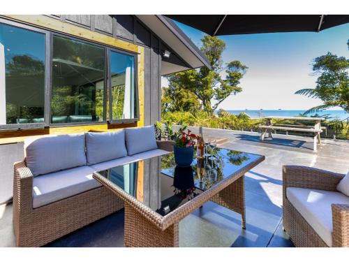 Vista exterior, Glass Horizon - Rutherglen Holiday Home in Greymouth