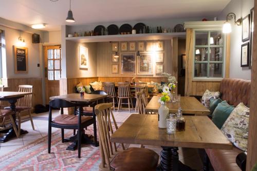 Victoria Inn - image 5