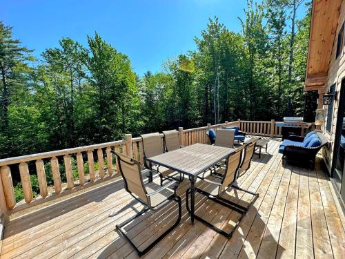 73R 73R Brand new log home on quiet side - image 4