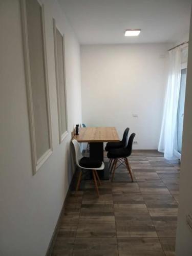 Apartament West - image 12