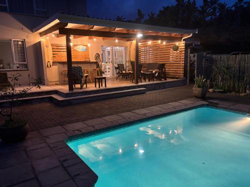Full Circle Beach House, Pennington