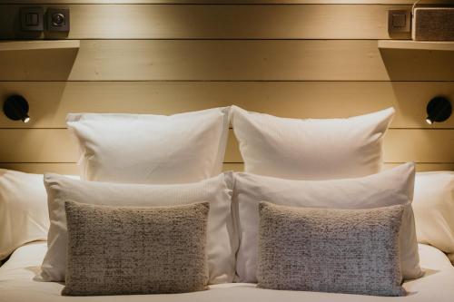 Hôtel Restaurant La Ferme de Cupelin - image 9