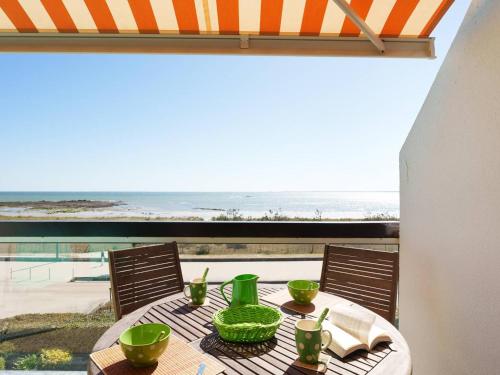 Apartment (4 Adults) room in Carnac: Appartement Duplex 2P+Mezzanine Terrasse Vue Mer