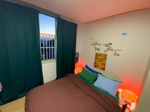Tiny Colourful Studio in Busan near Dongseo University with free Parking lot, Busan (foto 4)
