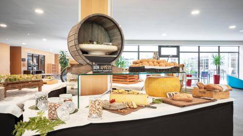 Residhome Suites Paris Sénart - image 9