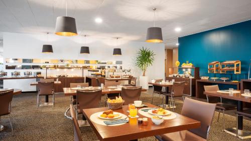 Food and beverages, Residhome Suites Paris Senart in Lieusaint