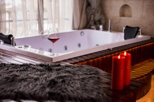 Asuwari Suites Cappadocia - 온수 욕조