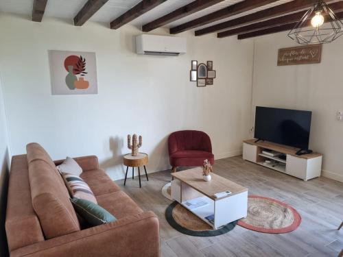 Au Marlézay country house 4 personnes (Au Marlezay country house 4 personnes) in Attignat