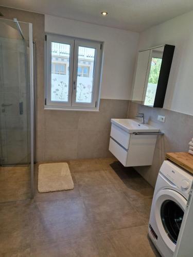 浴室, Kastanienresidenz in Seenähe (Kastanienresidenz in Seenahe) in 濱湖瓦京