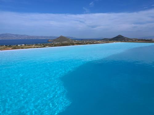 Villa Terra Paros – khách sạn tại Naoussas Marpissas