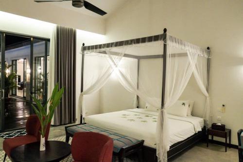 Coco Presidential Villa & Homestay