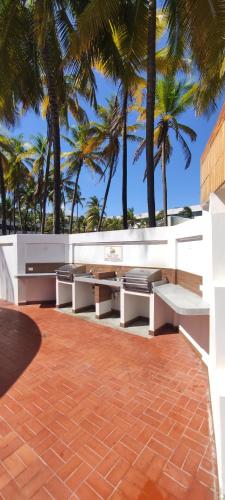 Restaurant, Alma marina, bella terraza frente al mar en Conjunto Portofino in Tucacas