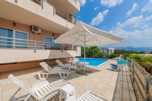 Apartments Lo Seaview Haven 5