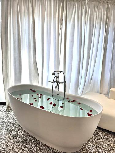 Eveline 2 - Piscina Privata o Jacuzzi Hotel de charme Ceriana