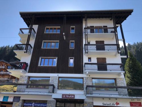 Appartement 3* a 5 min du centre de Morzine, balcon, 2 chambres, parking, service inclus - FR-1-754- near Mouilles Ski Lift