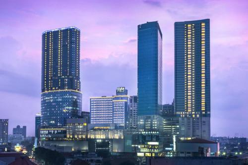 Four Points by Sheraton Surabaya, Tunjungan Plaza, Surabaja (zdjęcie 9)