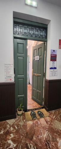 Leon Hostel - image 11