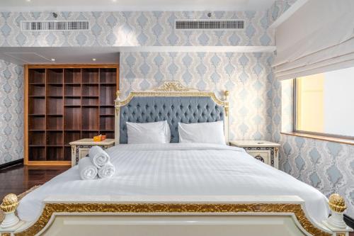 Artistic penthouse with amazing JBR Beach and sea view - image 5