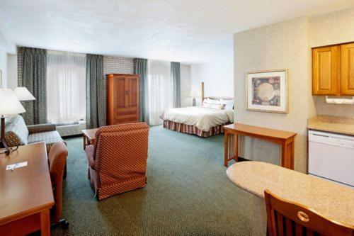 Staybridge Suites San Antonio Airport