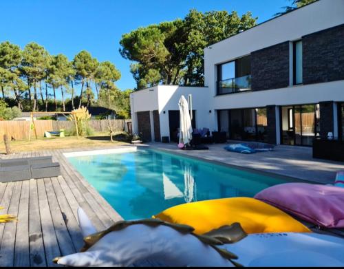 Architect-designed house in Bordeaux Architect-designed house in Bordeaux