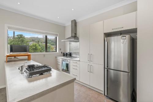 Näkymä ulkoa, Urban Sanctuary - Johnsonville Holiday Home in North Wellington
