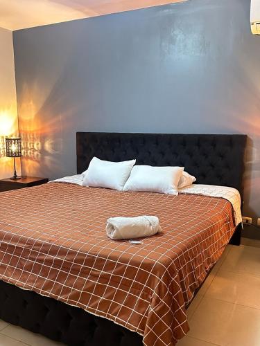 3 dormitorios, piscina, jacuzzi, parking, vistas