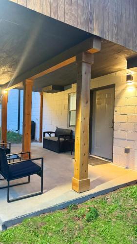 Balcony/terrace, 1BR Oasis Escape in SE Atlanta in Gresham Park