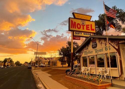 The Aztec Motel & Creative Space