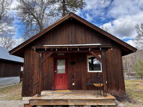 Methow River Lodge Cabins - image 8