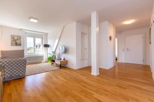 KAYA Zurich Apartment 5B - Downtown 2BR Deluxe Loft Apt, Curych (fotografie 3)