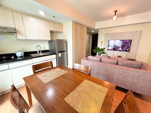 Abreeza Place T1 Elegant 1 Bedroom Abreeza Place T1 Elegant 1 Bedroom