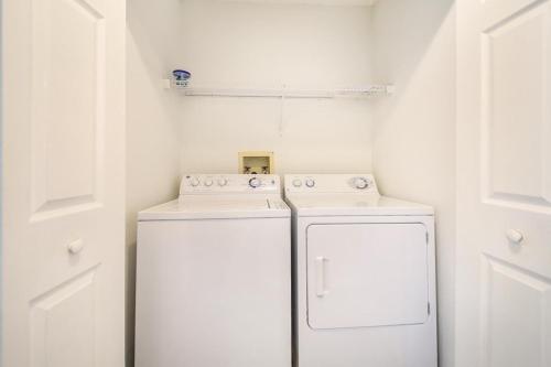 Three-Bedroom Apartment image 1