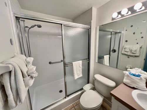 Three-Bedroom Apartment image 1