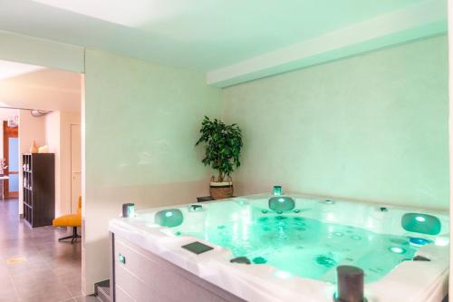 Hotel Donny - image 7