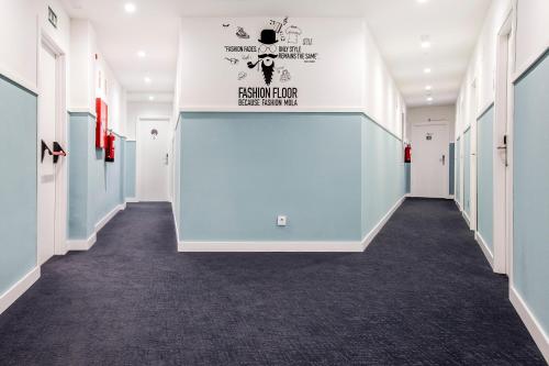 Mola Hostel - image 11