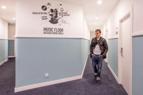 Mola Hostel - image 5