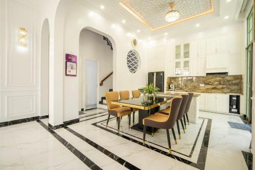 Evelyn Villa Phú Quốc (Tropical Village Bãi Khem)