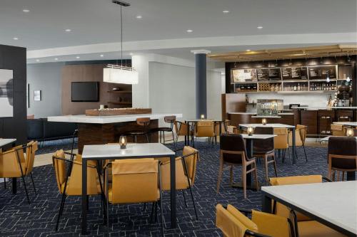 Courtyard by Marriott Salisbury - image 7
