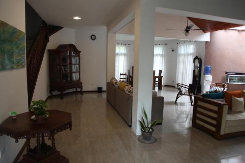 Charles Villa Rawathawatta.Moratuwa Colombo. - image 11