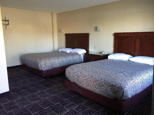 Economy INN – Portland, OR